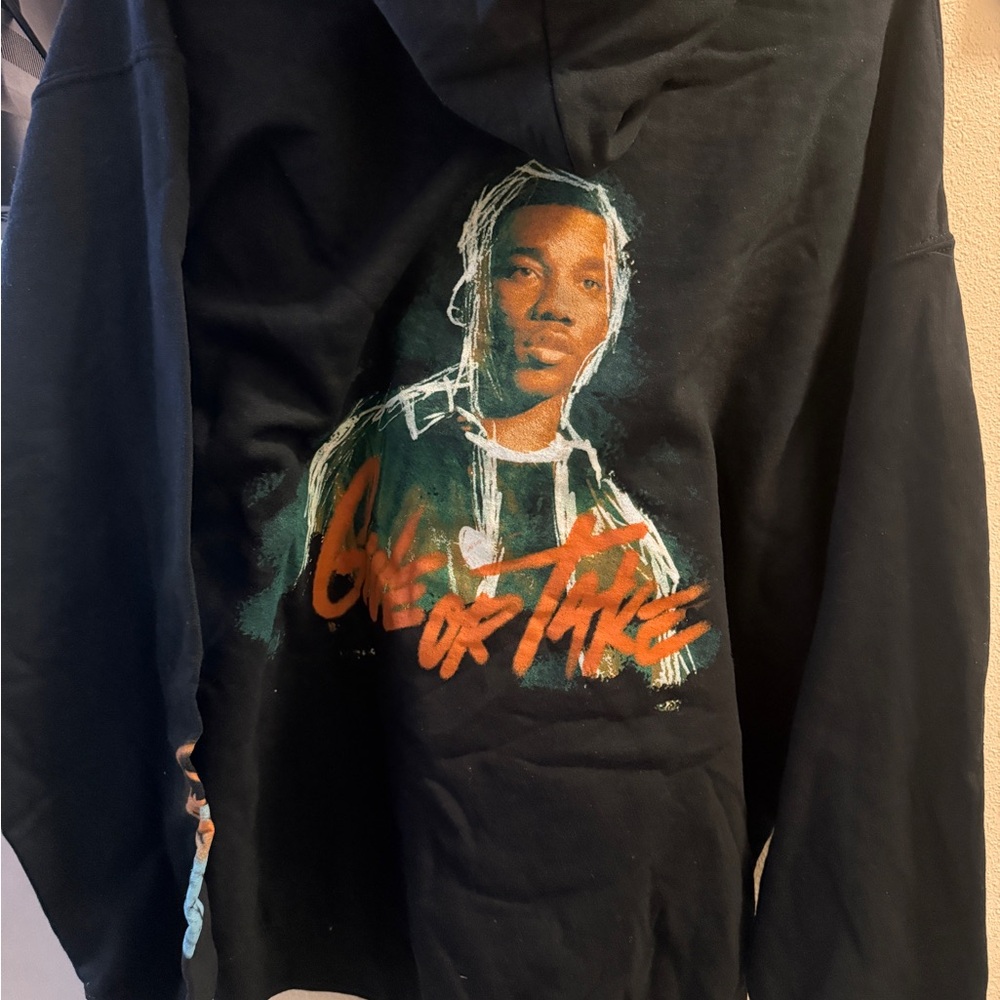 Official GIVEON tour merch